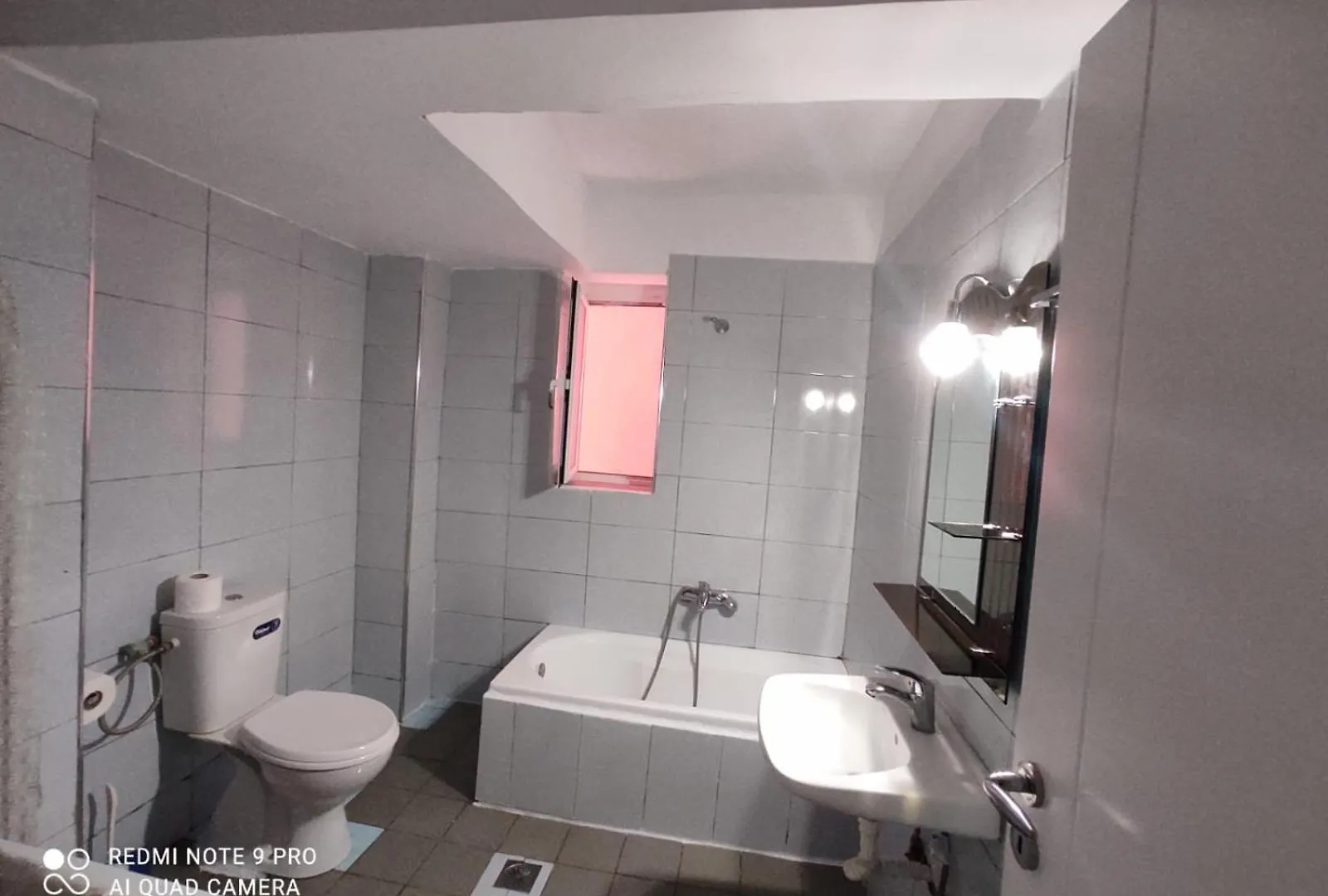 Spacious-Central Apartment Himarë Albánie